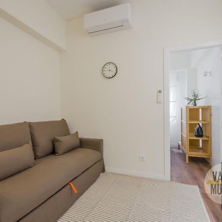 Elegante Apt Para 3 En Chueca A 1 Min De Gran Via Madrid Exterior photo