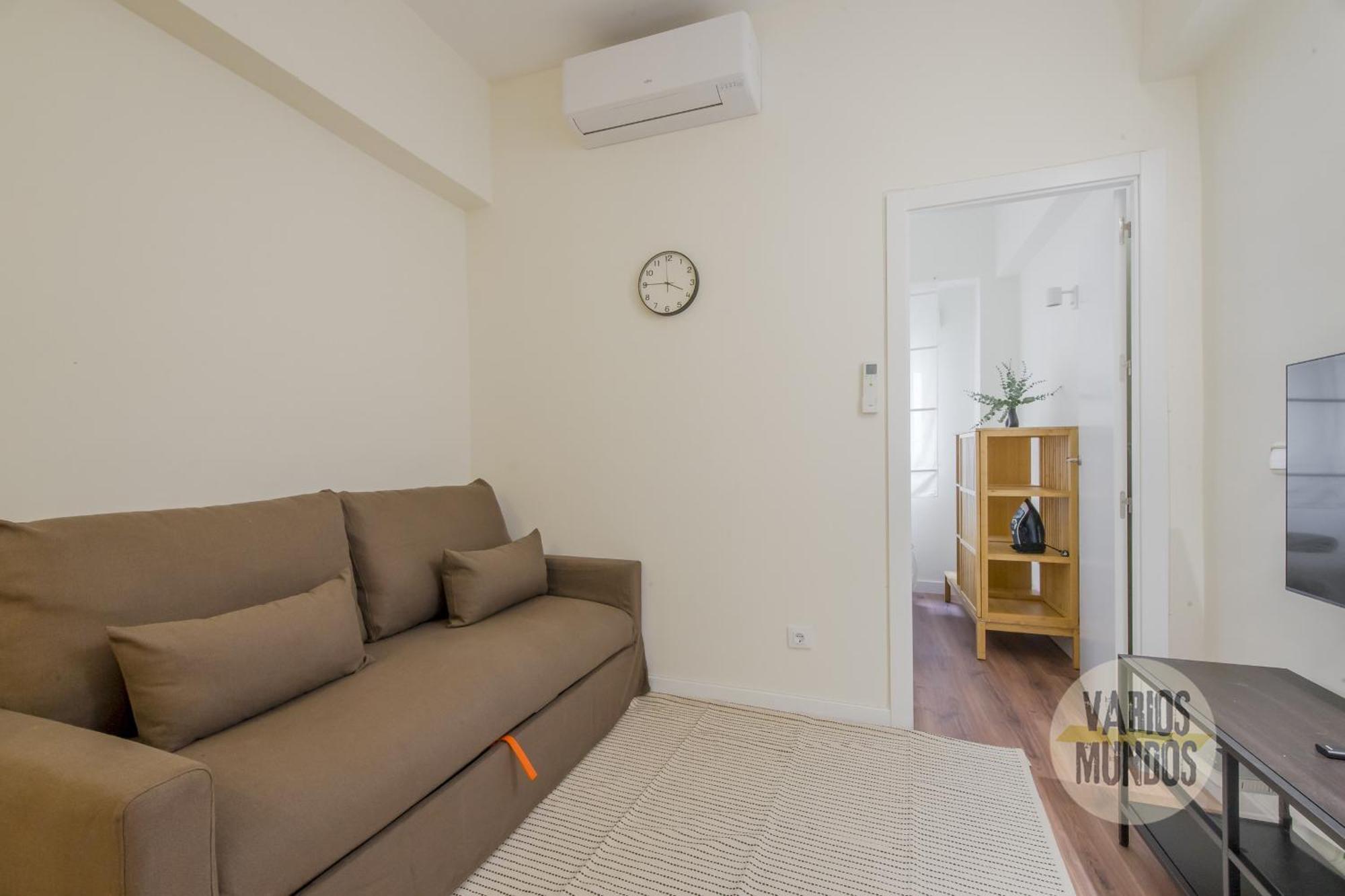 Elegante Apt Para 3 En Chueca A 1 Min De Gran Via Madrid Exterior photo